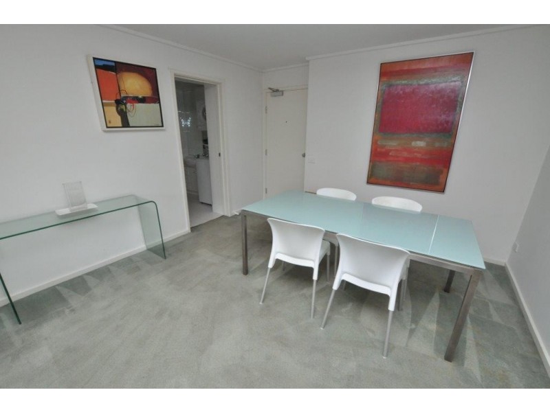 REF 23457/668 Bourke Street, Melbourne VIC 3000