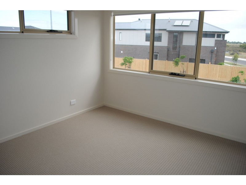 5 Capital Way, Point Cook VIC 3030
