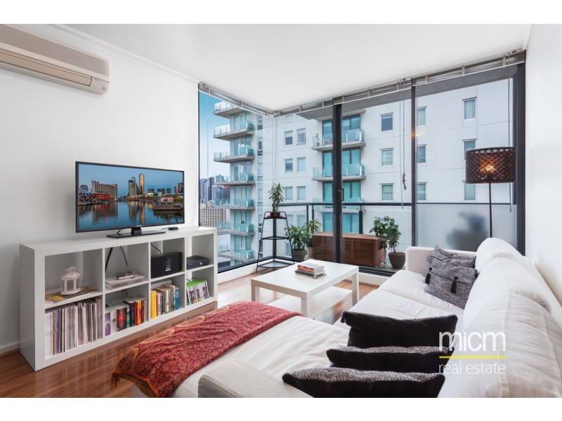 203/99 Whiteman Street, Southbank VIC 3006