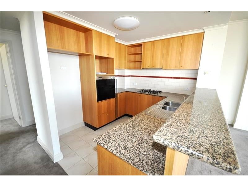 REF 33320/8 Wells Street, Southbank VIC 3006