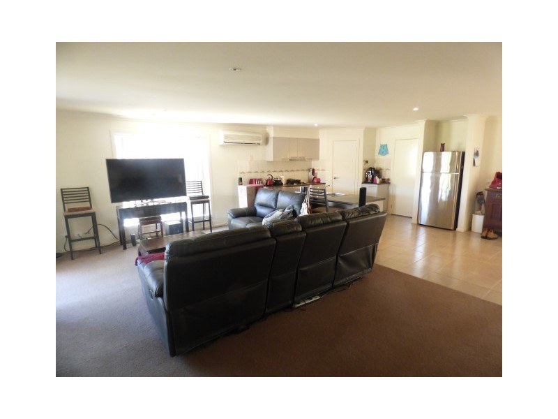 5 Hydrangea Drive, Point Cook VIC 3030