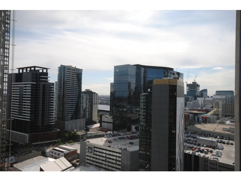 REF 23499/241 City Road, Southbank VIC 3006