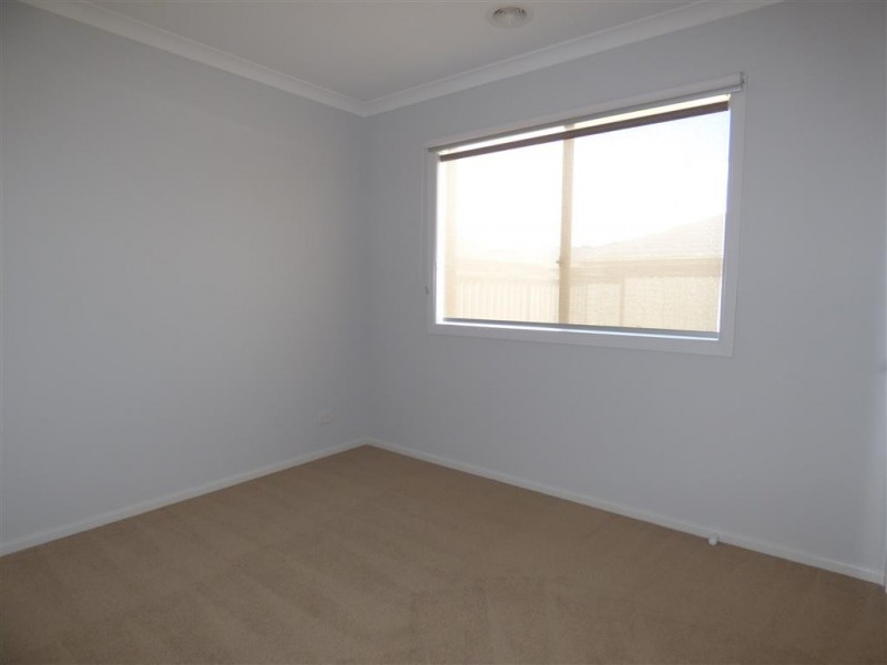 16 Gallant Road, Point Cook VIC 3030