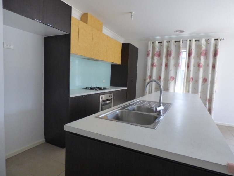 66 Tom Roberts Parade, Point Cook VIC 3030