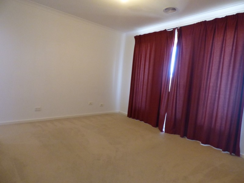 66 Tom Roberts Parade, Point Cook VIC 3030