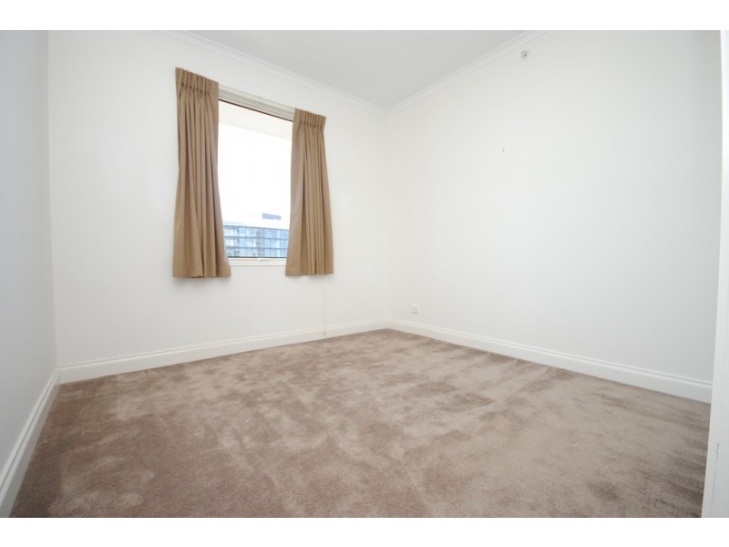 REF 23505/632 St Kilda Road, Melbourne VIC 3004