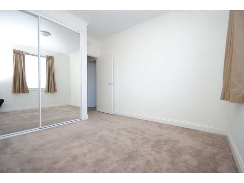 REF 23505/632 St Kilda Road, Melbourne VIC 3004