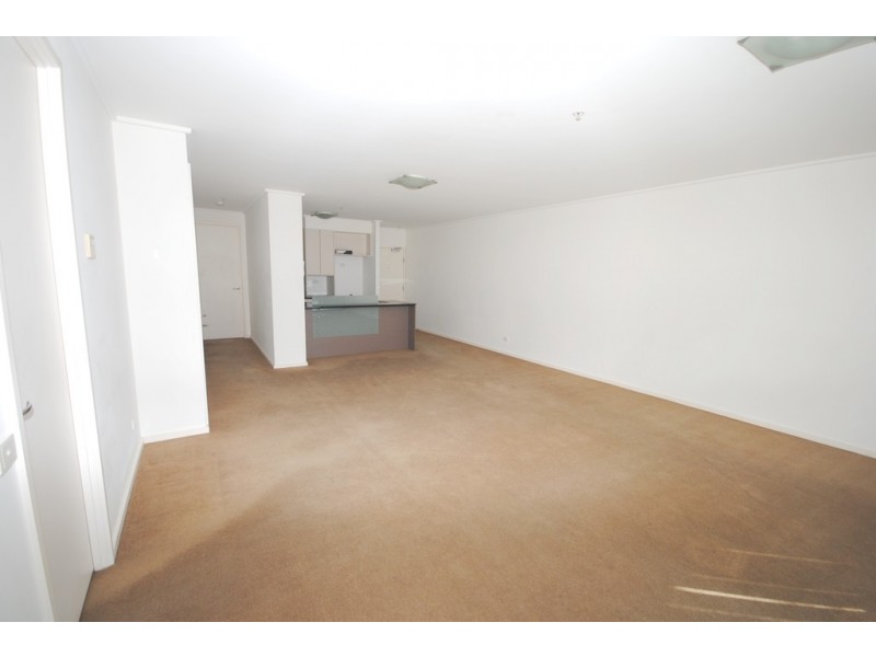 REF 23506/173 City Road, Southbank VIC 3006