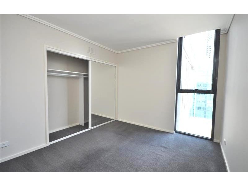REF 23517/88 Kavanagh Street, Southbank VIC 3006