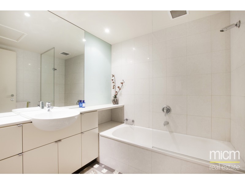 808/80 Clarendon Street, Southbank VIC 3006