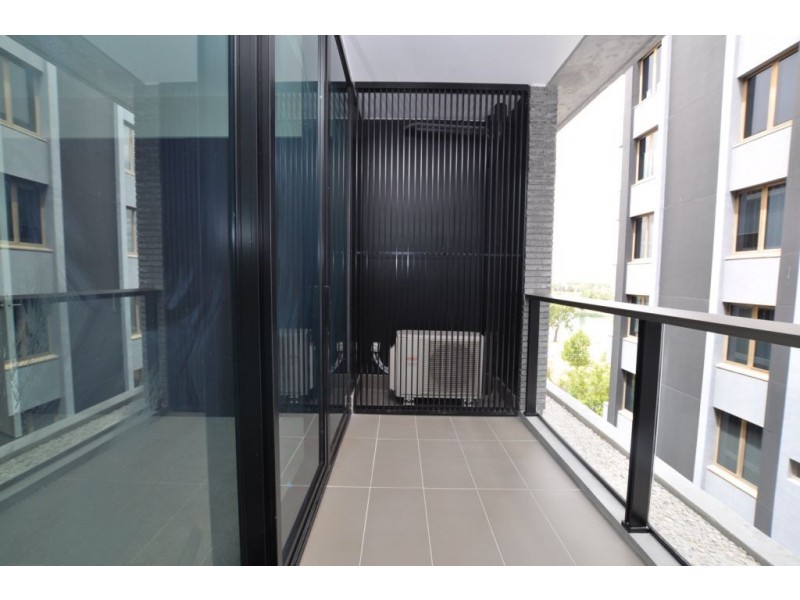 405/70 Queens Road, Melbourne VIC 3004