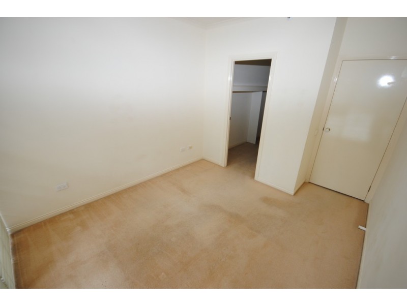 REF 23523/83 Queensbridge Street, Southbank VIC 3006