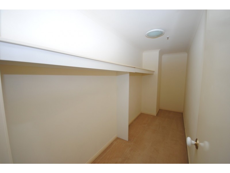 REF 23523/83 Queensbridge Street, Southbank VIC 3006