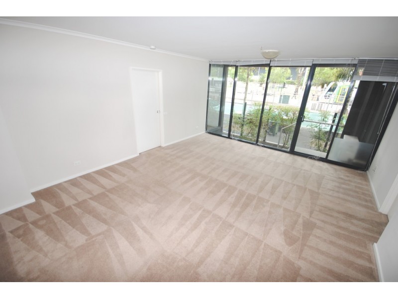 REF 23520/79 Whiteman Street, Southbank VIC 3006