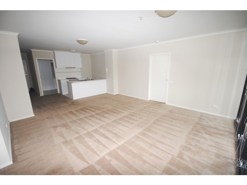 REF 23520/79 Whiteman Street, Southbank VIC 3006