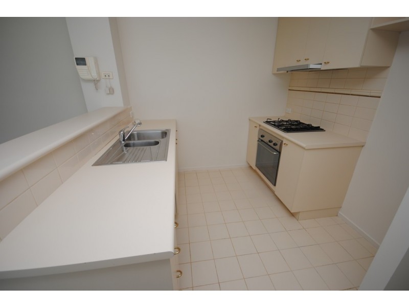 REF 23536/88 Park Street, South Melbourne VIC 3205