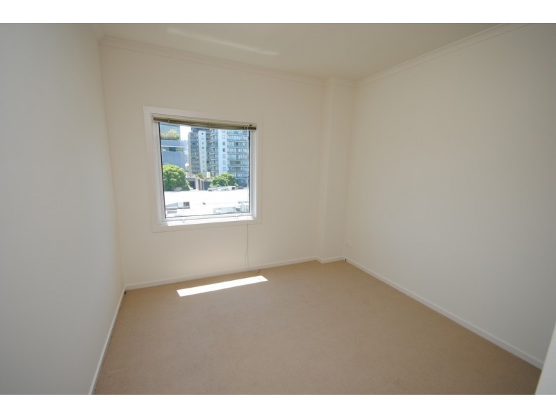 REF 23536/88 Park Street, South Melbourne VIC 3205