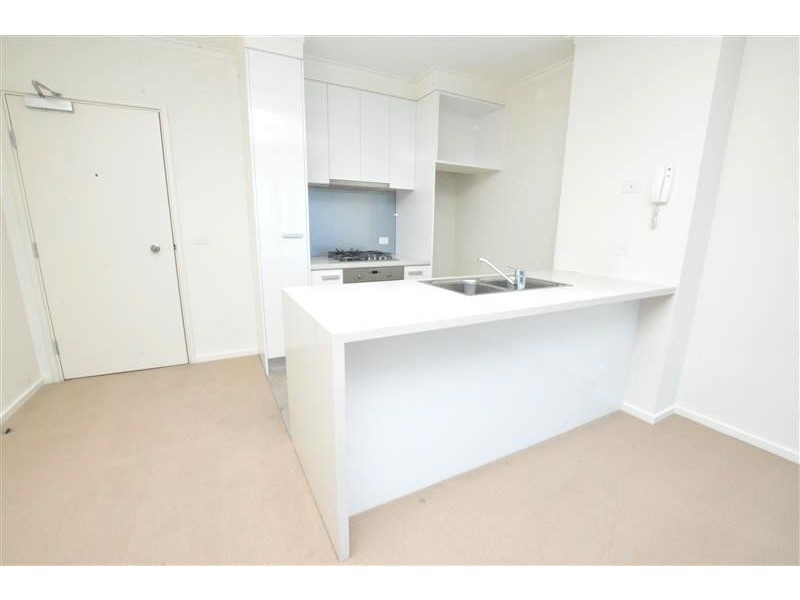 REF 23550/180 City Road, Southbank VIC 3006