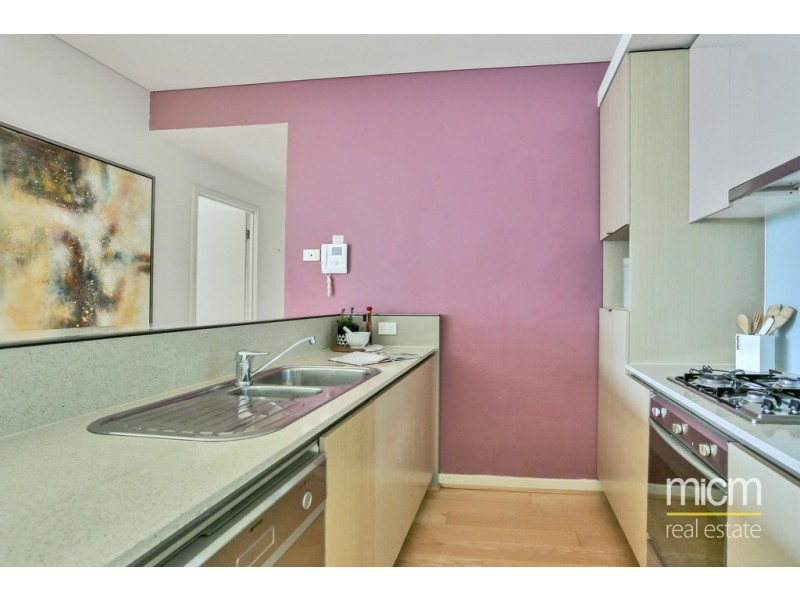 502G/93 Dow Street, Port Melbourne VIC 3207