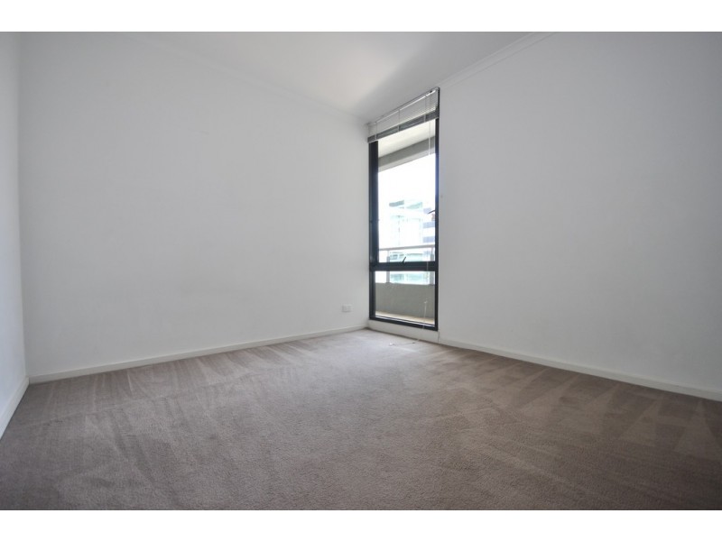 REF 23554/69 Dorcas Street, South Melbourne VIC 3205