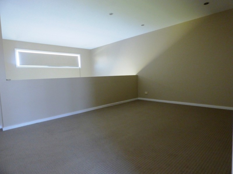 19 Hyde Park Terrace, Point Cook VIC 3030