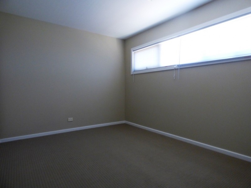 19 Hyde Park Terrace, Point Cook VIC 3030