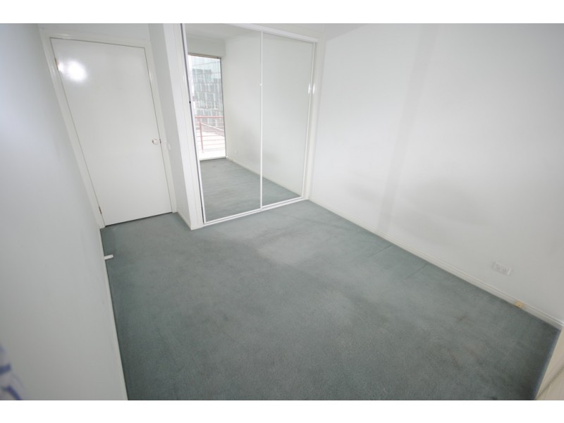 REF 23567/83 Queensbridge Street, Southbank VIC 3006