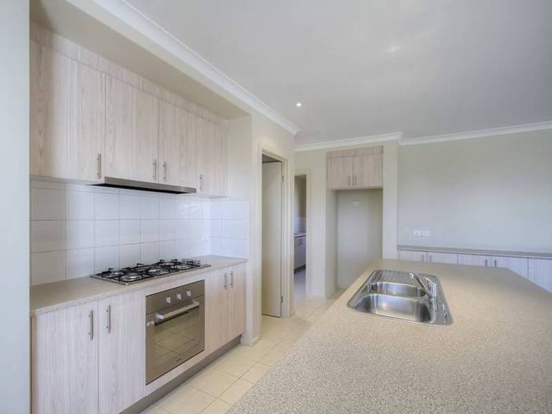 13 Earth Street, Point Cook VIC 3030