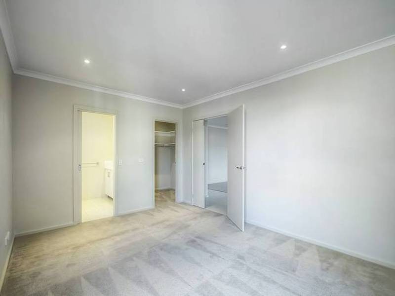 13 Earth Street, Point Cook VIC 3030