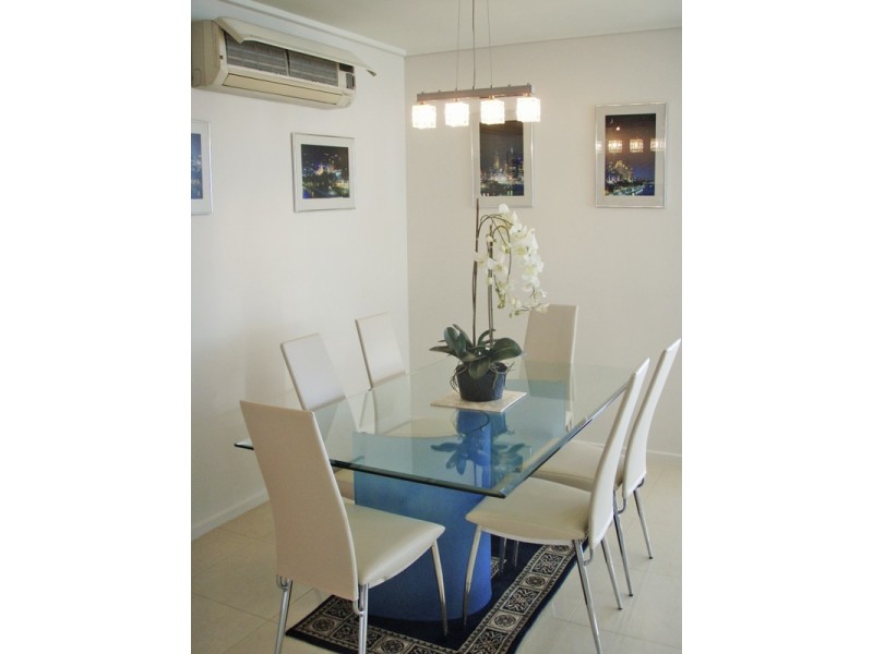 REF 23572/99 Whiteman Street, Southbank VIC 3006