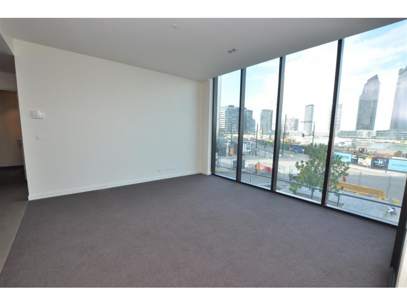 1a/9 Waterside Place, Docklands VIC 3008