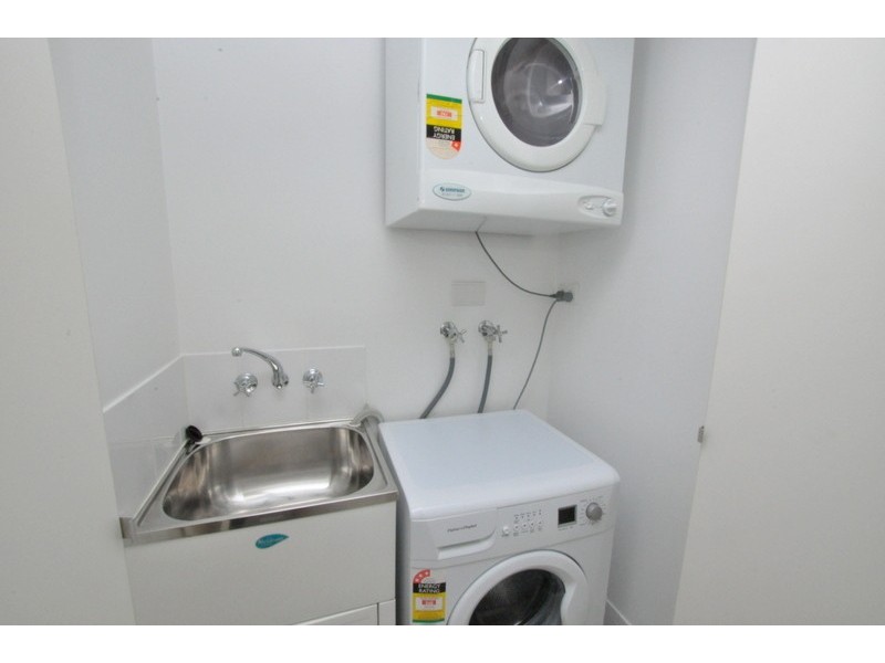 REF 23583/173 City Road, Southbank VIC 3006