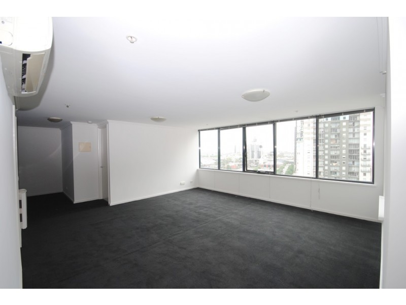 REF 23585/22 Kavanagh Street, Southbank VIC 3006