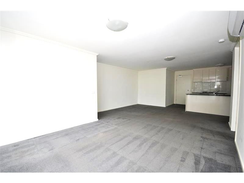 REF 23591/22 Kavanagh Street, Southbank VIC 3006