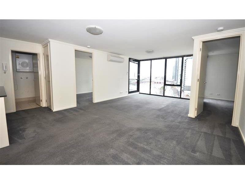 REF 23591/22 Kavanagh Street, Southbank VIC 3006
