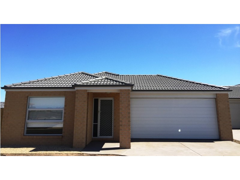1 Hilda Drive, Brookfield VIC 3338