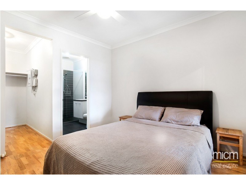 1 Reef Walk, Point Cook VIC 3030