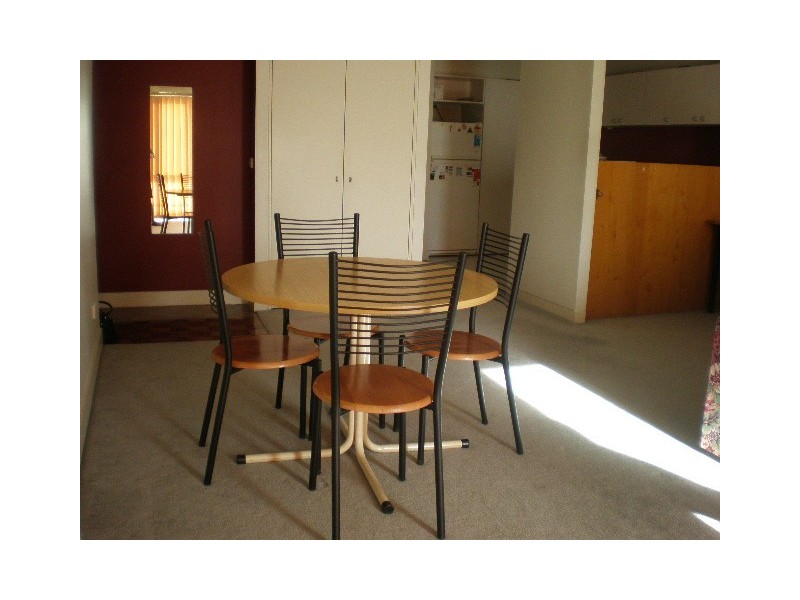 6/205 Cardigan Street, Carlton VIC 3053