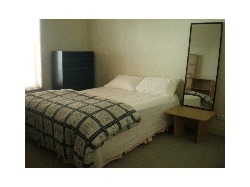 6/205 Cardigan Street, Carlton VIC 3053