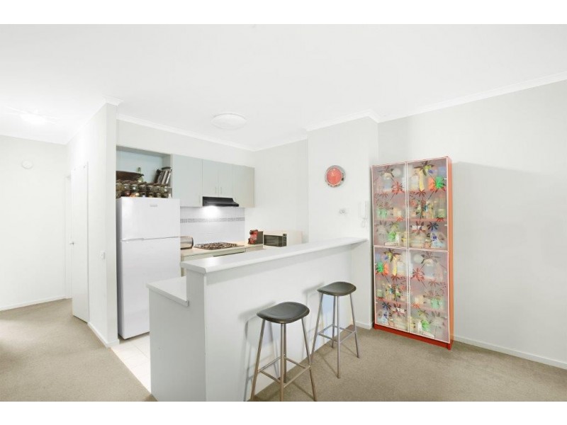 REF 23600/1062 Lygon Street, Carlton North VIC 3054