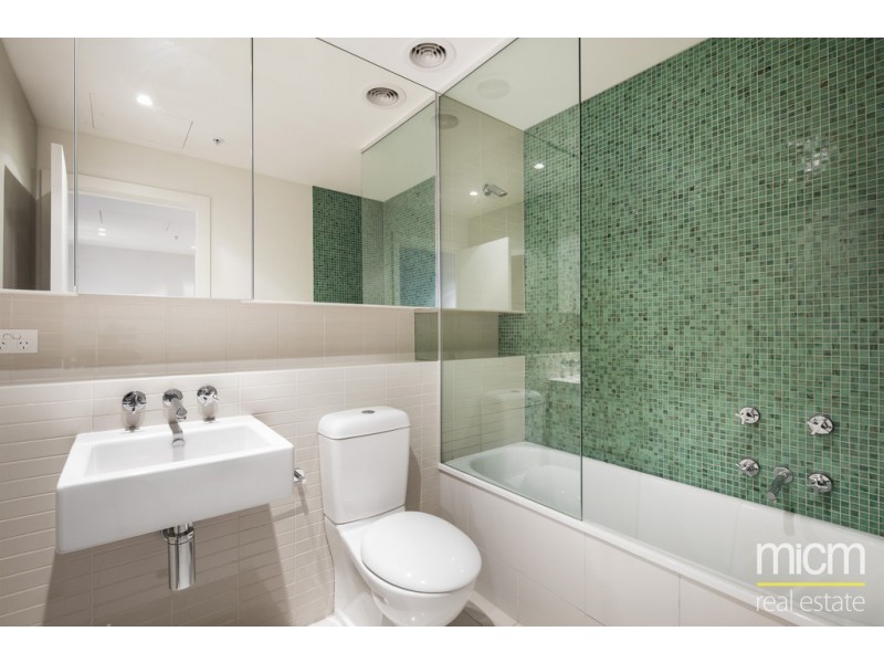 608/55 Queens Road, Melbourne VIC 3004