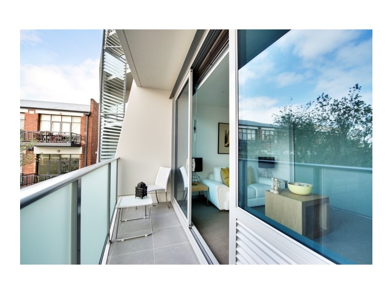 REF 23606/53 Batman Street, West Melbourne VIC 3003