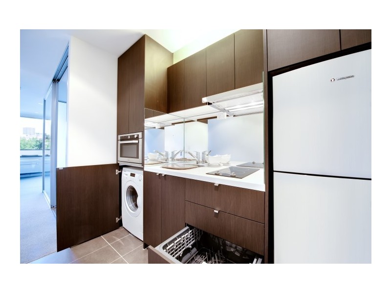 REF 23606/53 Batman Street, West Melbourne VIC 3003