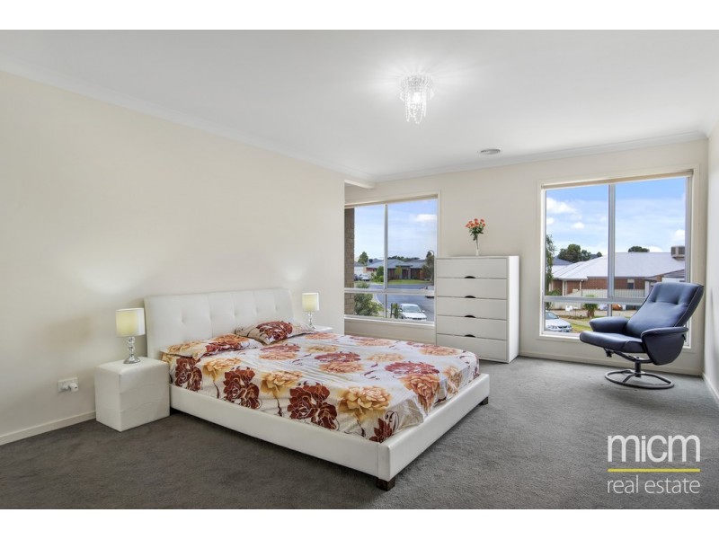 43 Higgins Way, Truganina VIC 3029
