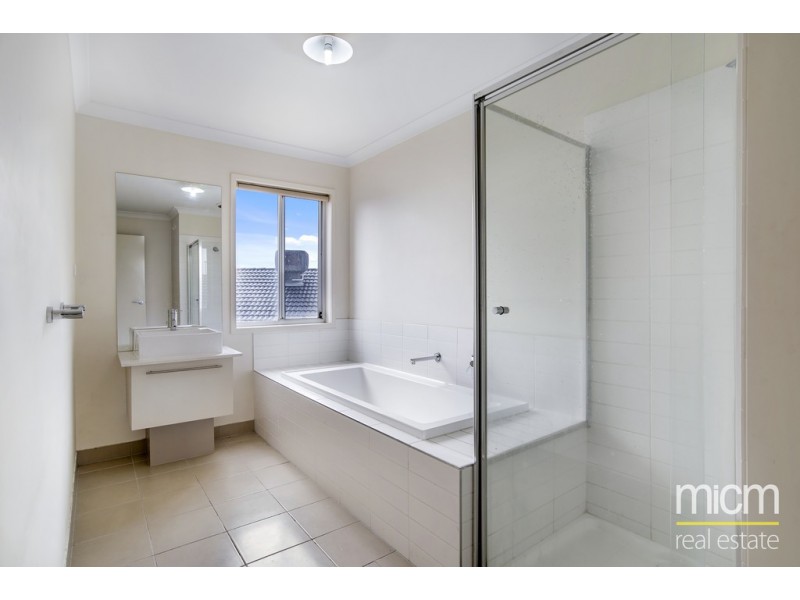 43 Higgins Way, Truganina VIC 3029