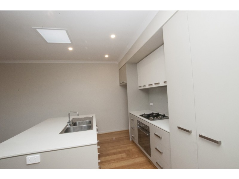 4 Aperture Street, Coburg North VIC 3058