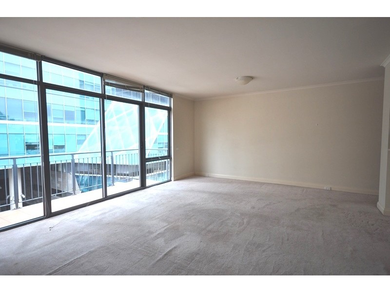 REF 23621/28 Little Lonsdale Street, Melbourne VIC 3000