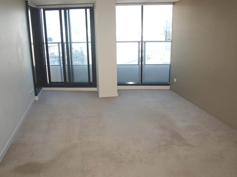 2511A/100 Harbour Esplanade, Docklands VIC 3008