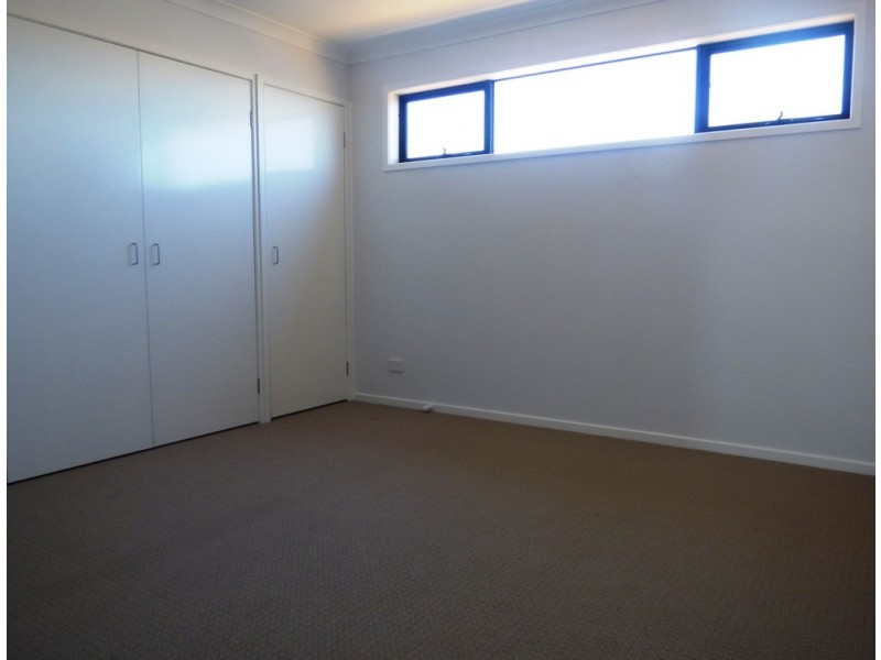 38 Jansar Street, Point Cook VIC 3030