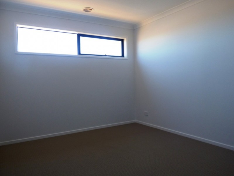 38 Jansar Street, Point Cook VIC 3030
